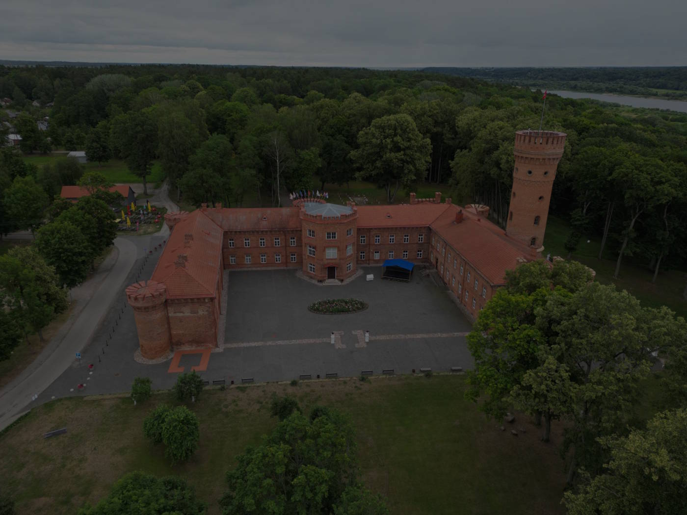 Raudonės pilis